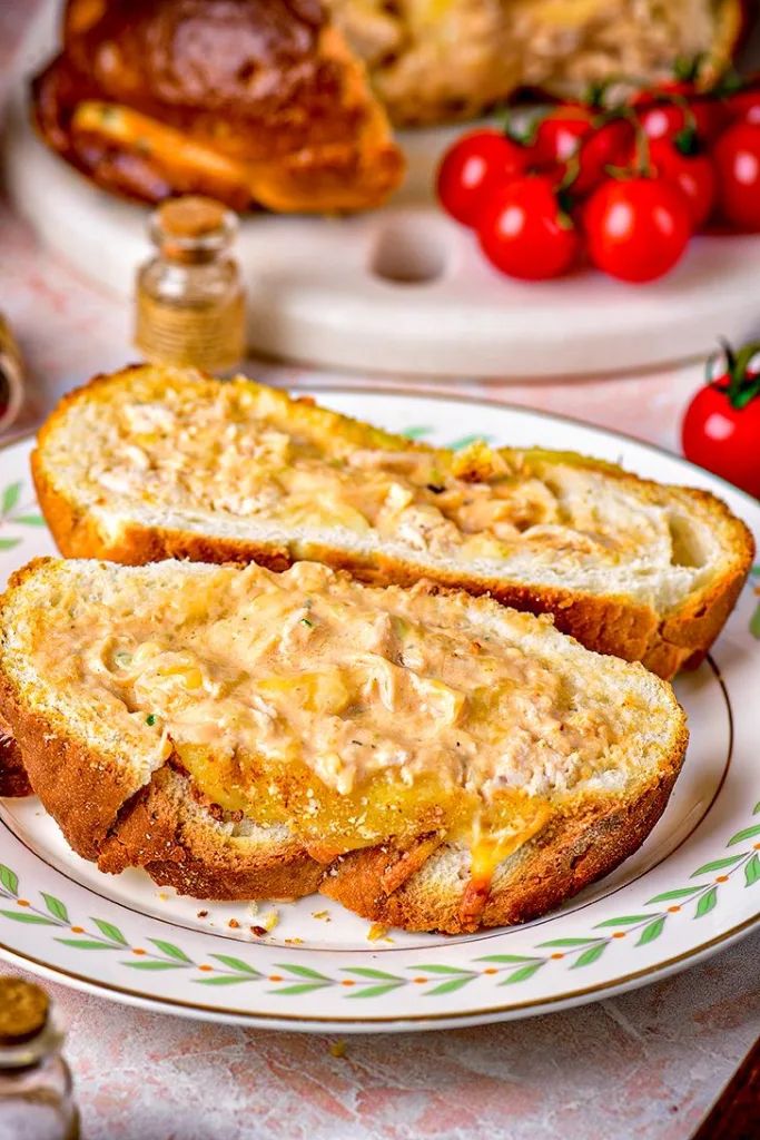 buffalo chicken garbage bread