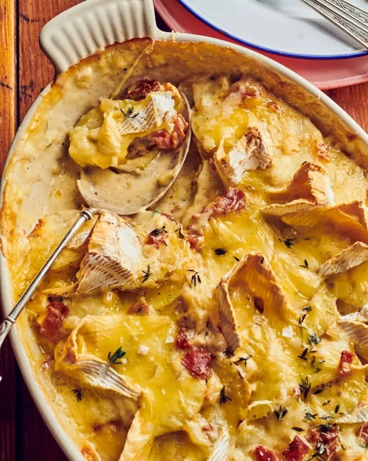 tartiflette savoyarde with reblochon cheese