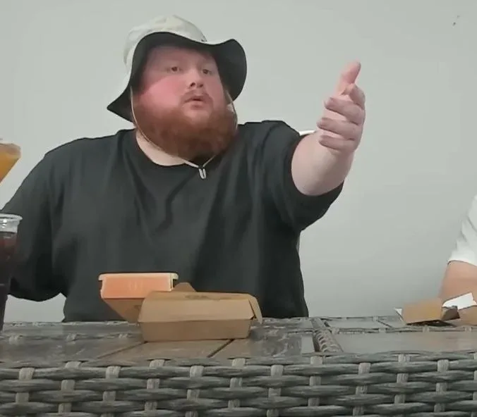 how much does caseoh weigh